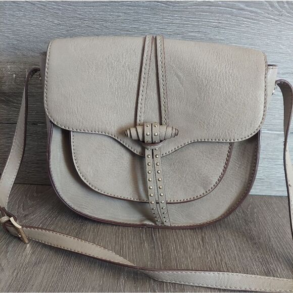 STEVEN by Steve Madden "Bianca" Sadle Bag Crossbody Bag - Picture 1 of 8